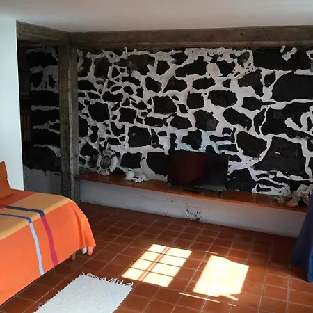Faial Adega Lemos Сasa de vacaciones Horta (Azores)